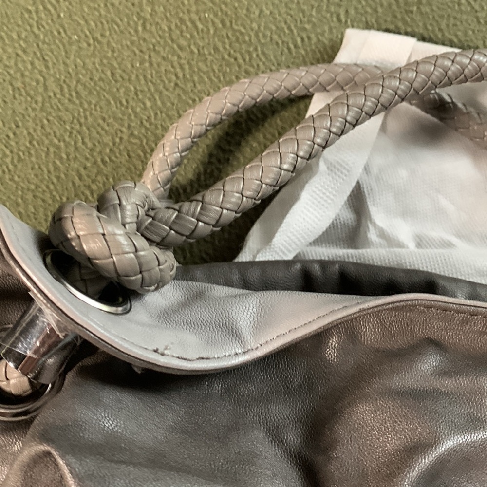 Laurel & Sunset two-tone grey purse - Picture 5 of 5